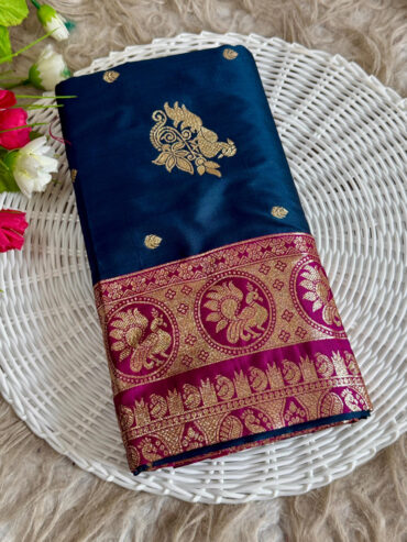 Navy Blue Nauvari Peshwai Paithani Silk Saree with Zari Weaving Work