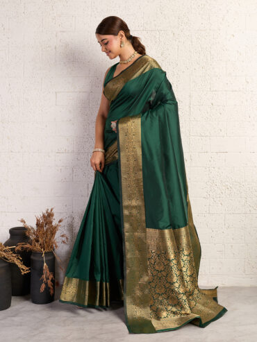Green Soft Kanchipuram Silk Saree with Zari Weaving Work